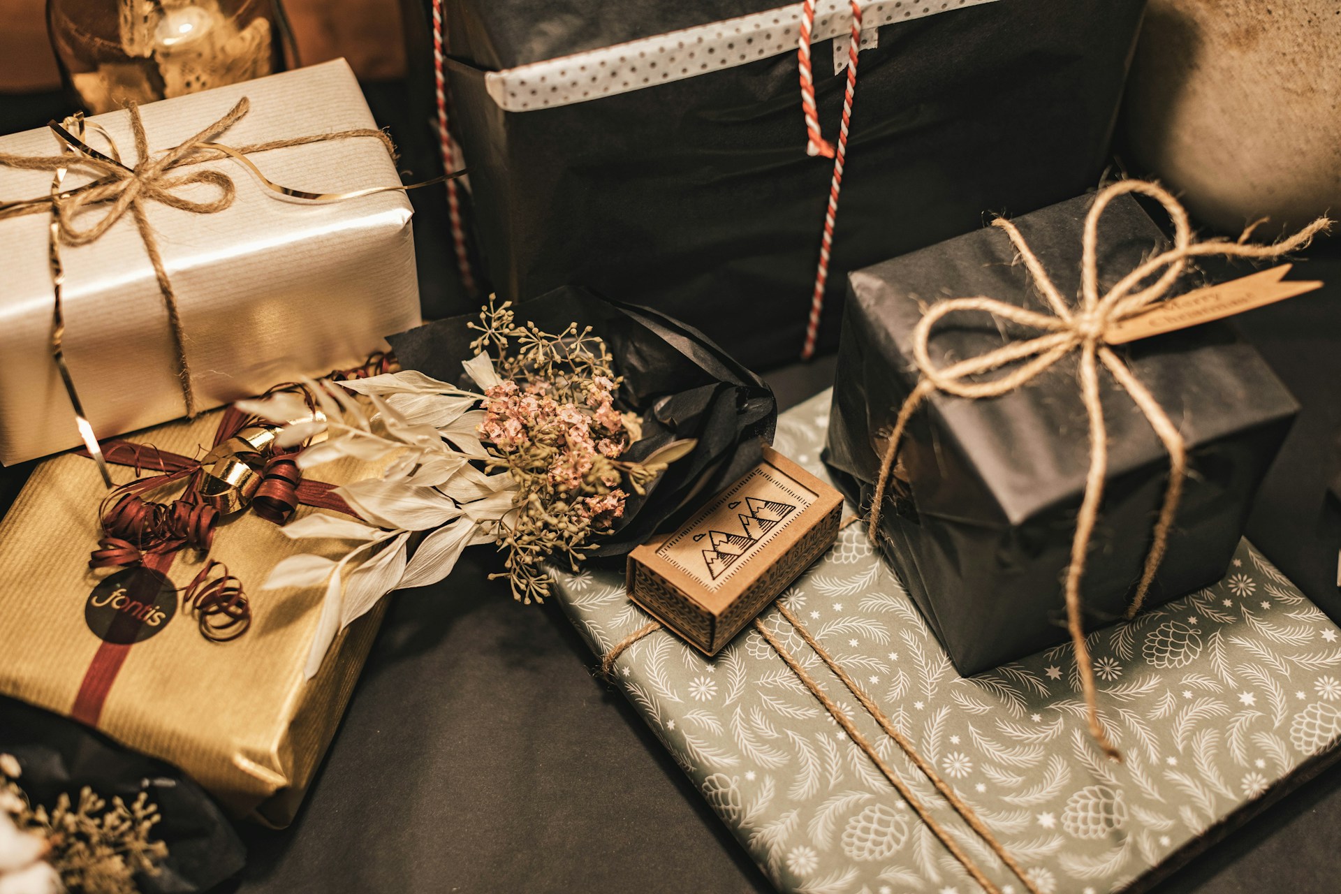 Gift Guides for Everyone